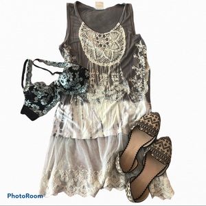 VOCAL extra long gypsy tank with lace detailing